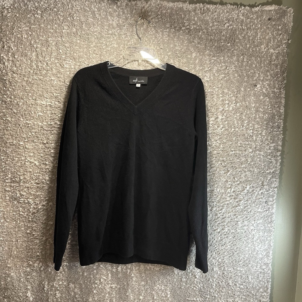 Soft by Naadam Cashmere V-Neck Sweater XS Black Relaxed Minimal‎ Office Academia